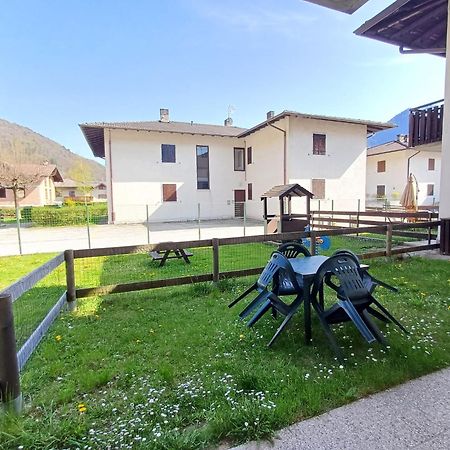 Fiore Pieve Di Ledro Bagian luar foto